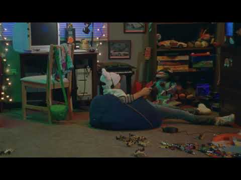 BAD BUNNY x JOWELL & RANDY x ÑENGO FLOW - SAFAERA | YHLQMDLG [Visualizer] - Learn Spanish with this music video